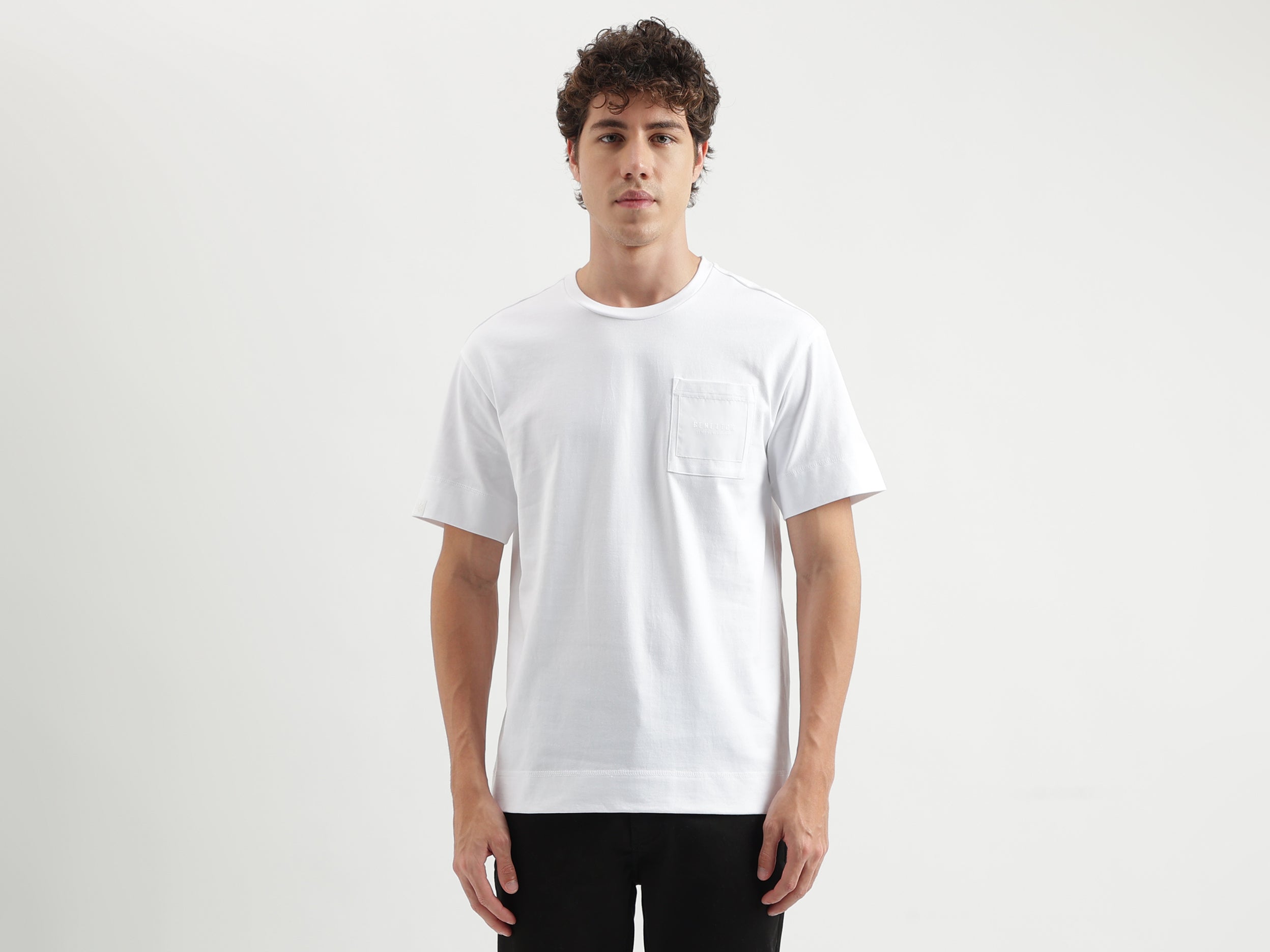 Boxy Fit Round Neck Solid Pattern T-shirt