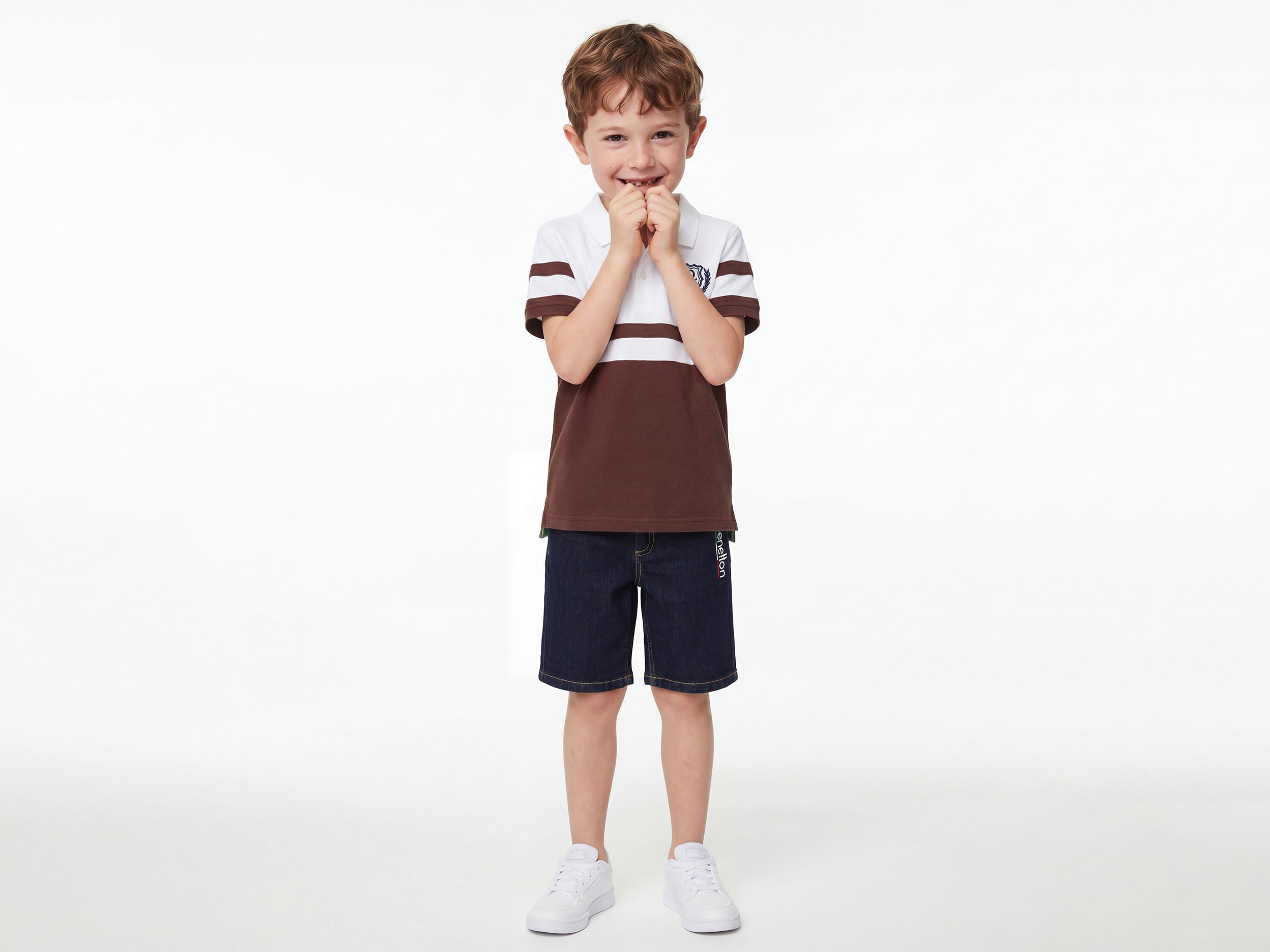 Boys Regular Fit Polo Neck Colourblocked Tshirt