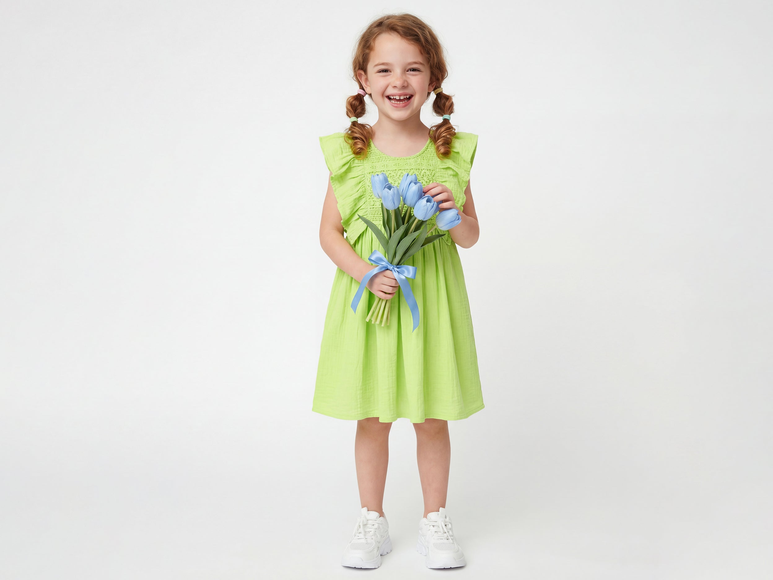 Girls Regular Fit Round Neck Self Design Dress