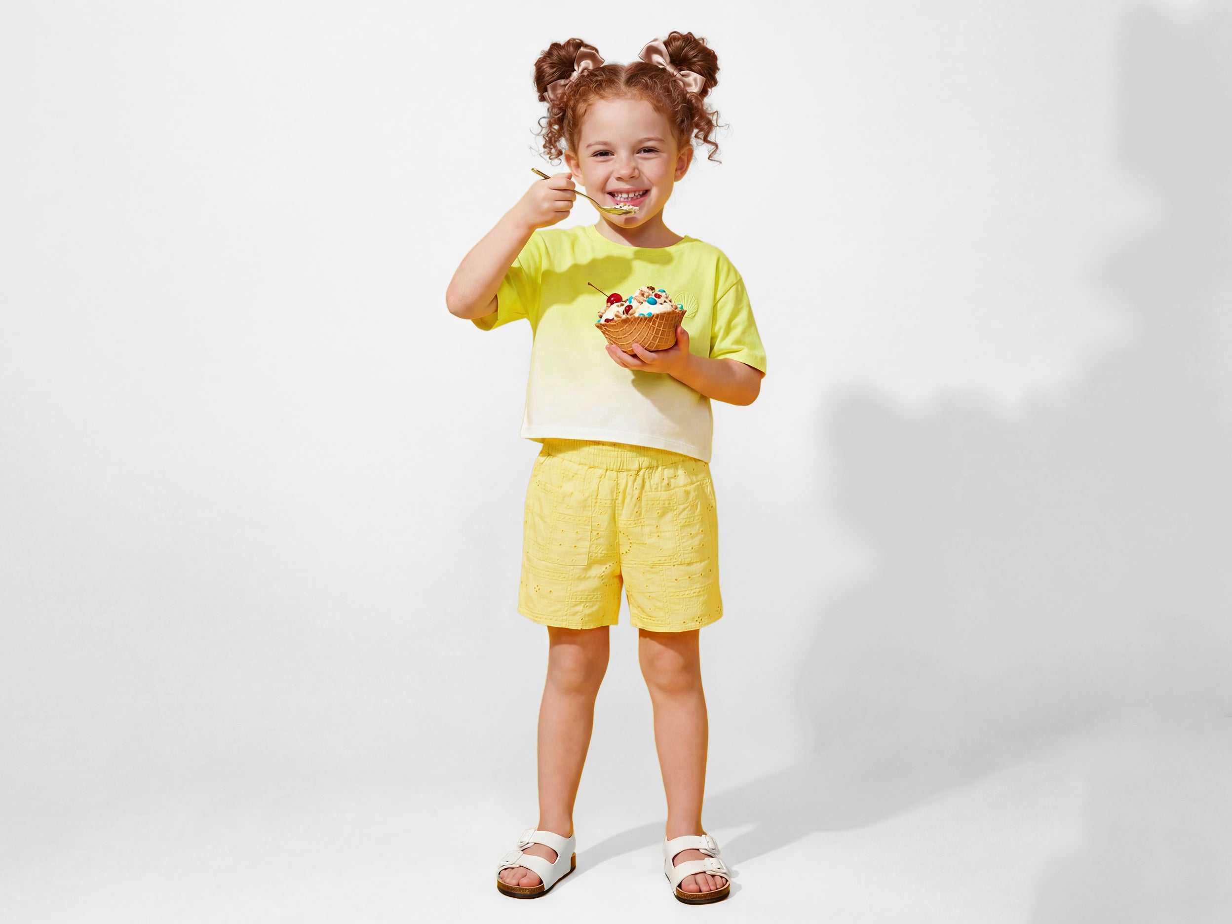 Girls Cropped Round Neck Printed T-Shirt