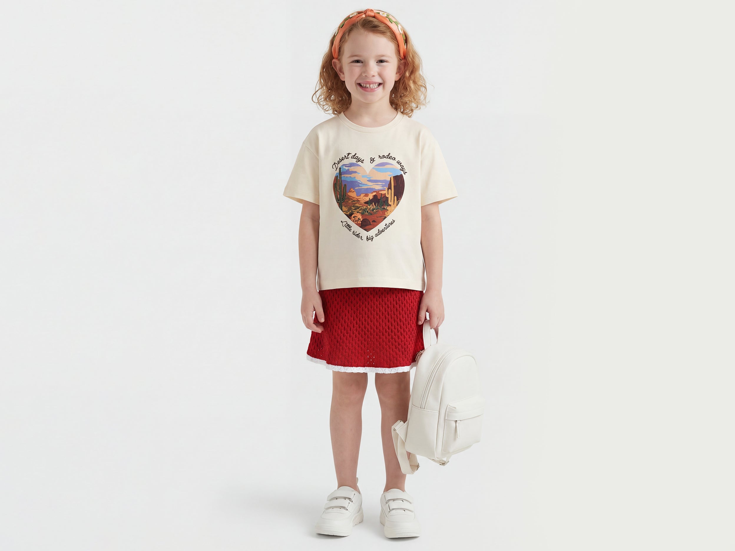 Girls Boxy Fit Round Neck Graphic Hay-Day Satin In Heart T-Shirt