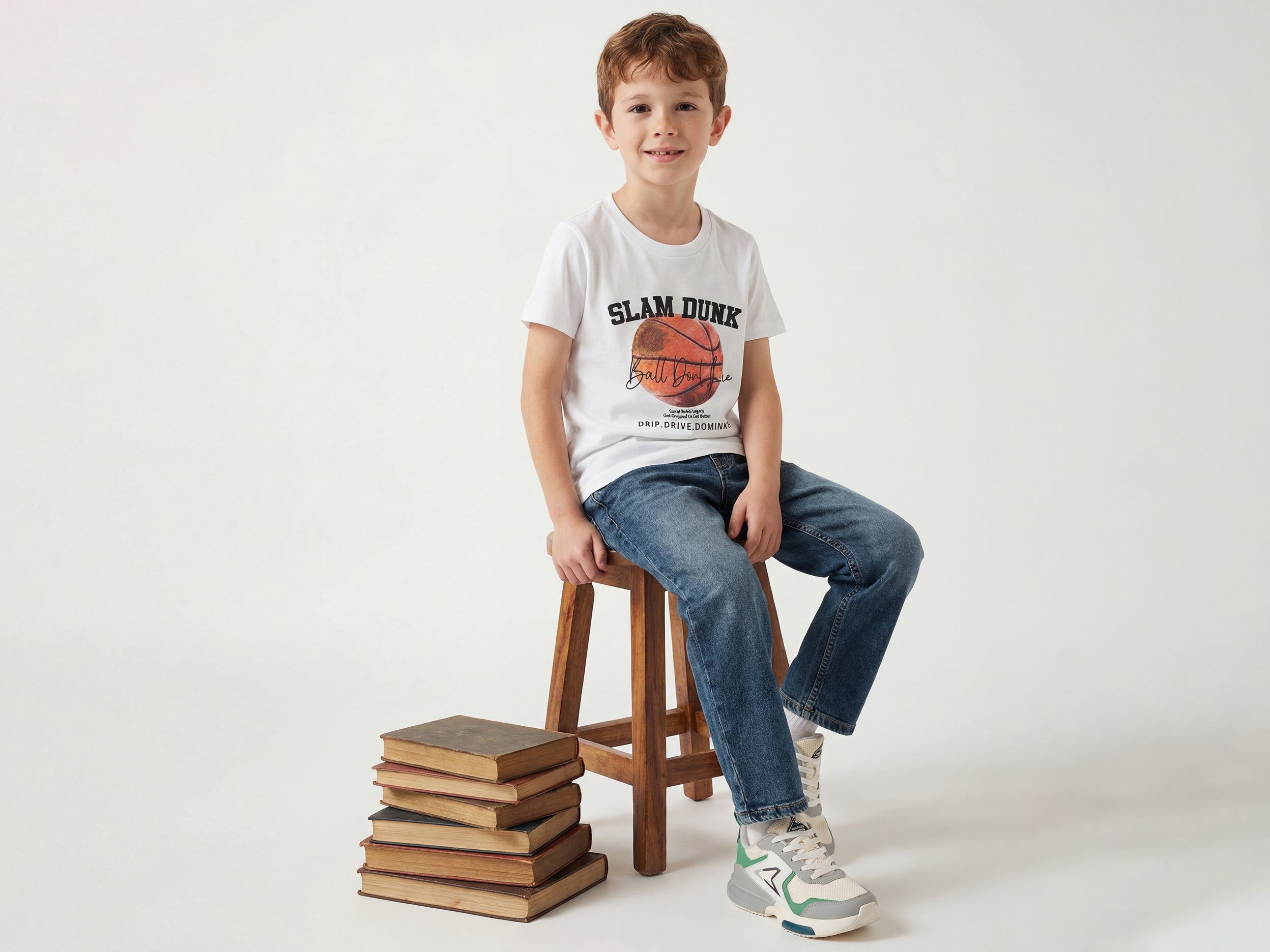 Boys Slouchy Fit Mid Rise Solid Jeans