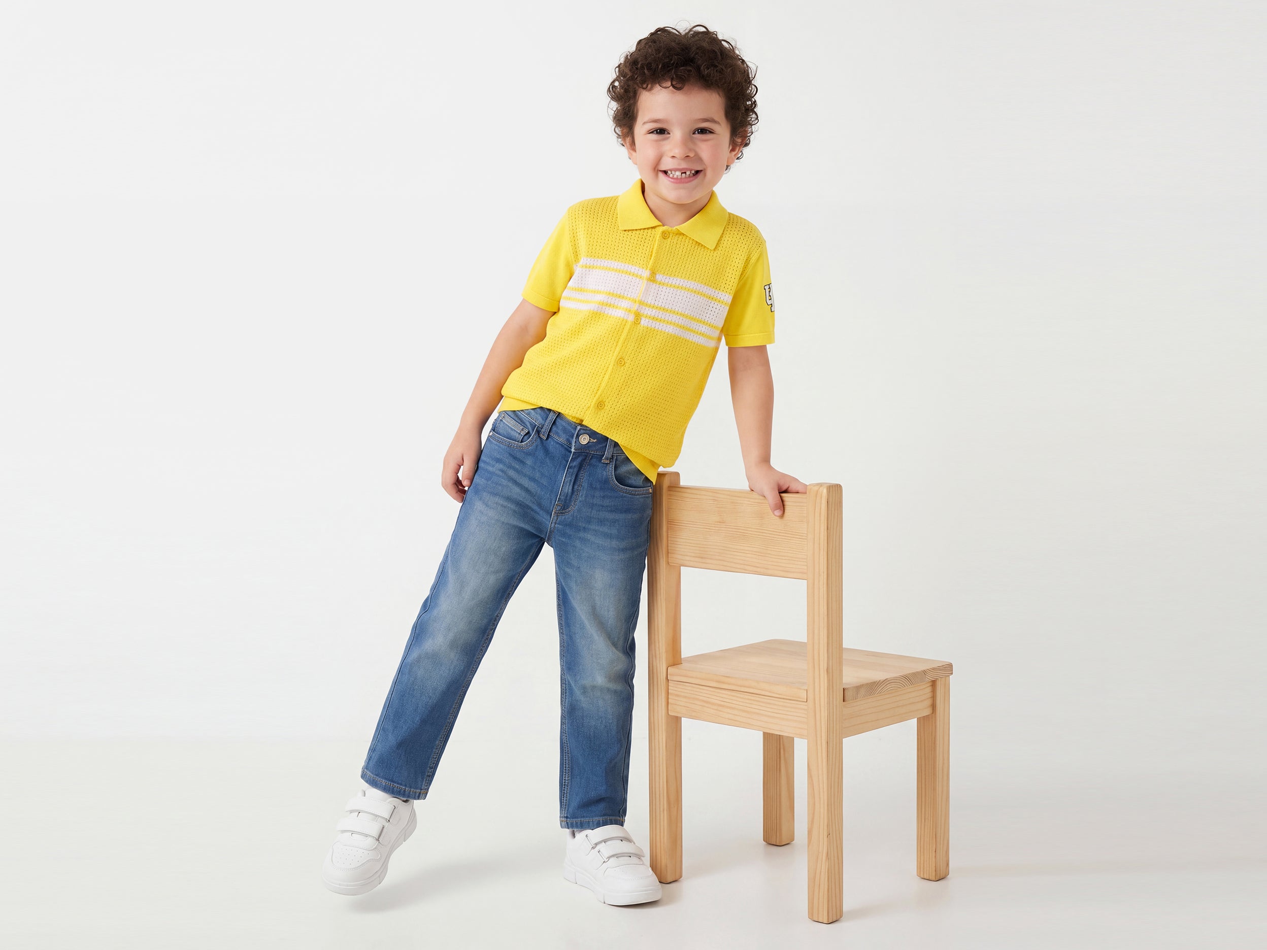Boys Regular Fit Spread Collar Textured Shirt
