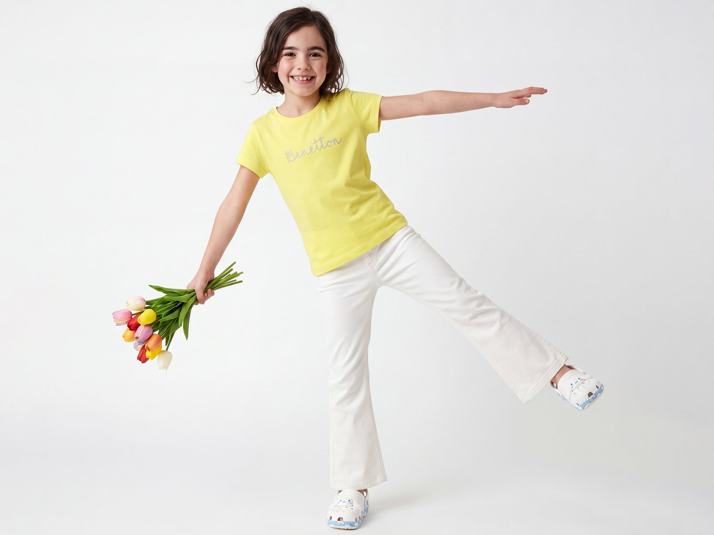 Girls Regular Fit Round Neck Embroidered T-Shirt