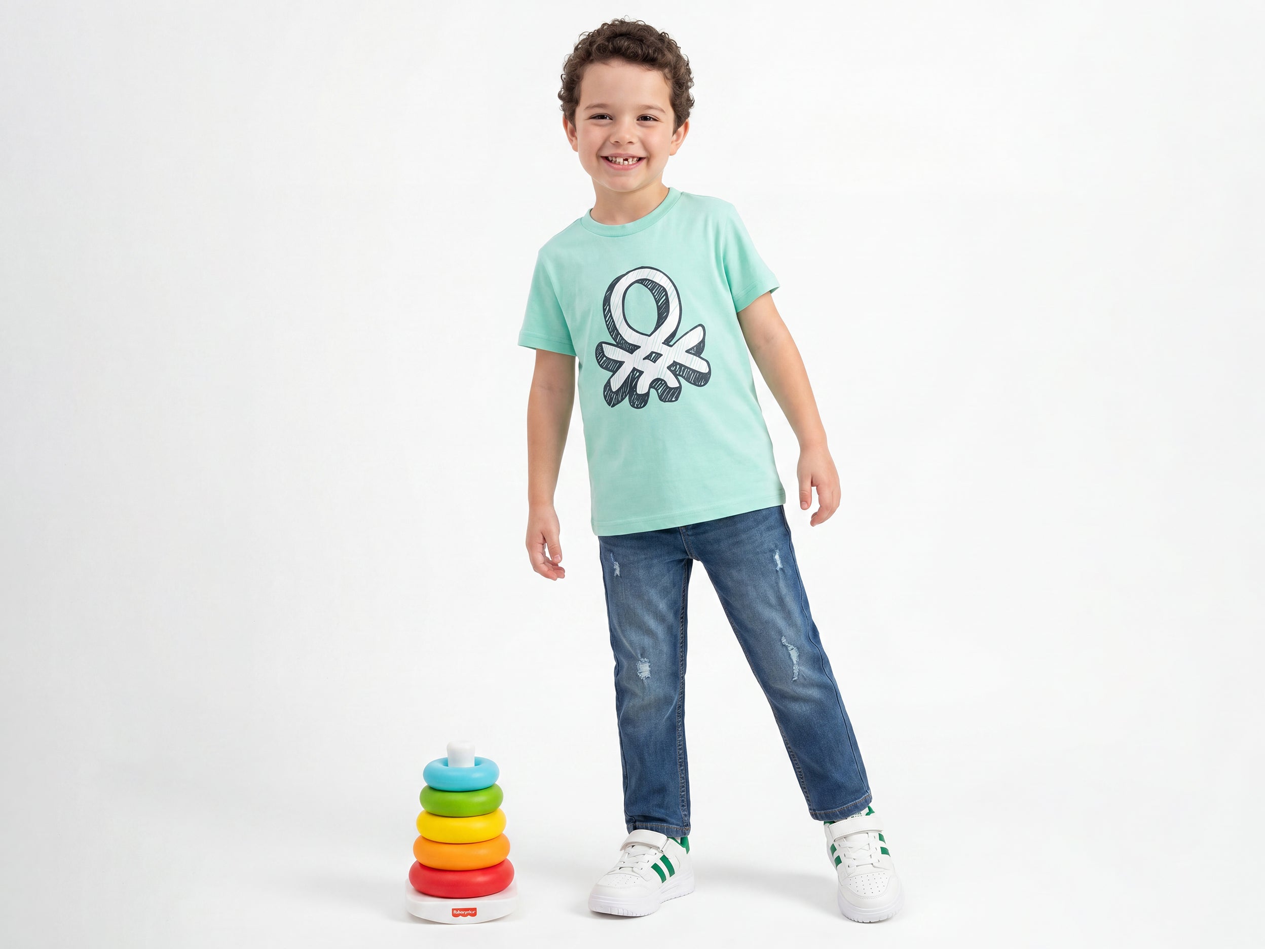 Boys Regular Fit Round Neck Printed T-Shirt