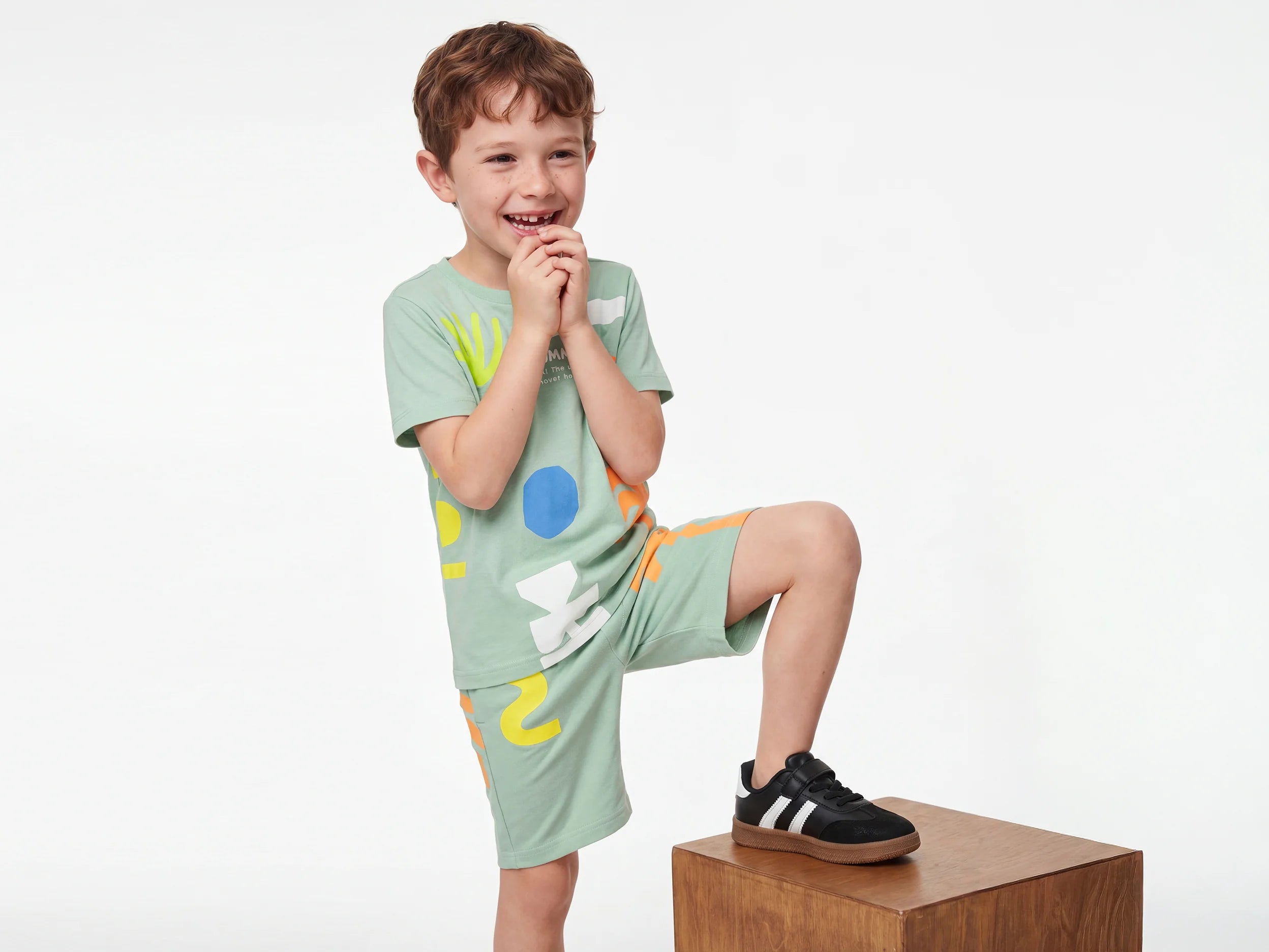 Boys Regular Fit Round Neck Typography Printed T-Shirt