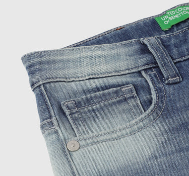 Solid Slim Fit Jeans