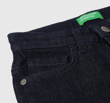 Solid Slim Fit Jeans