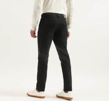 Solid Tapered Fit Jeans