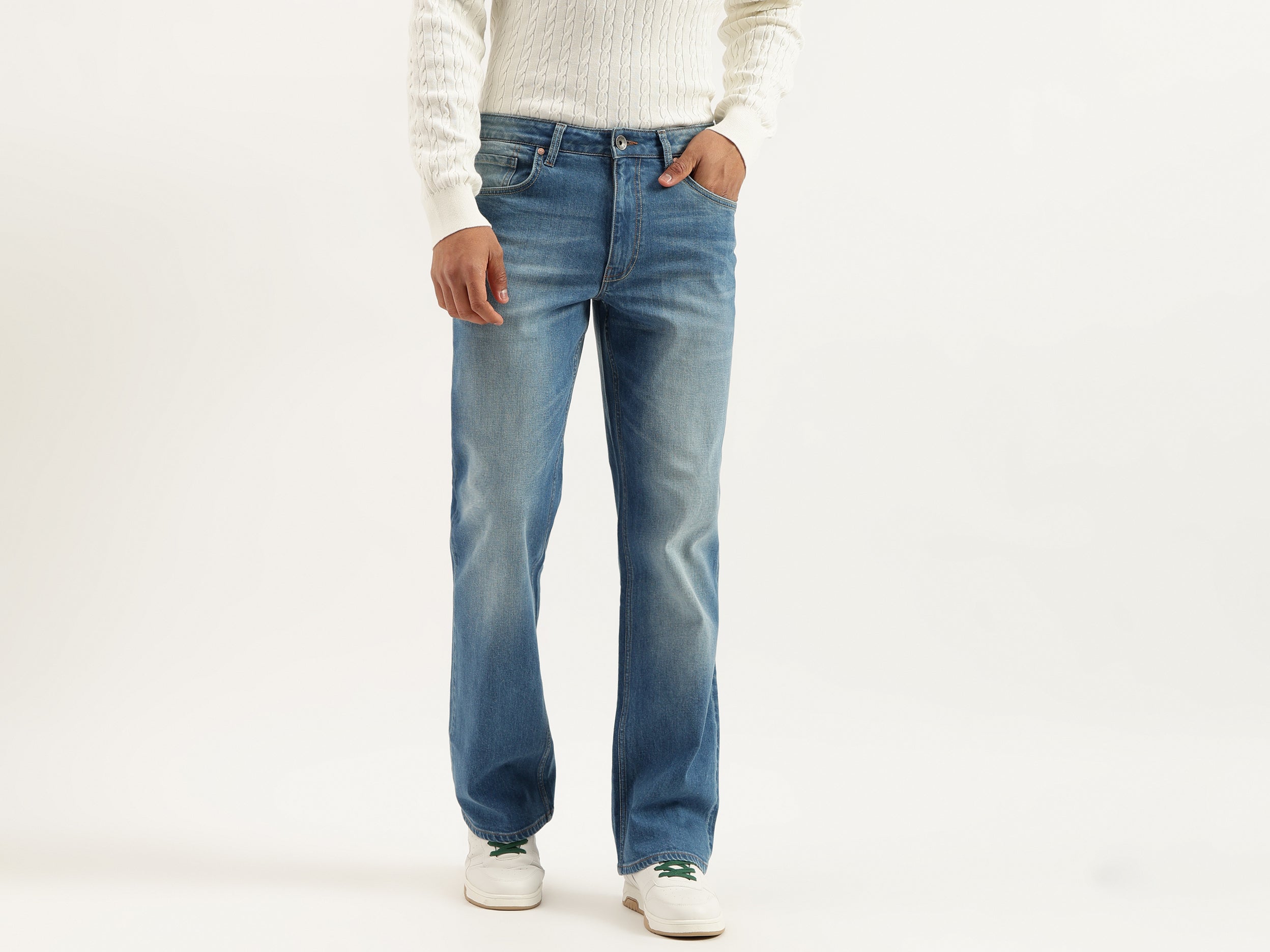 Solid Boot-leg Fit Jeans