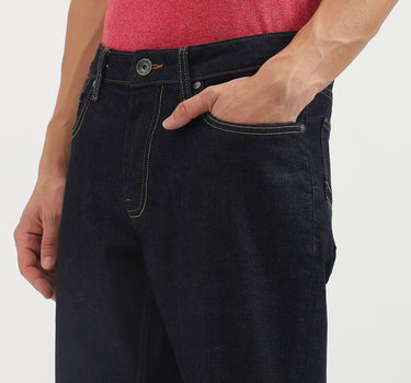 Solid Tapered Fit Jeans