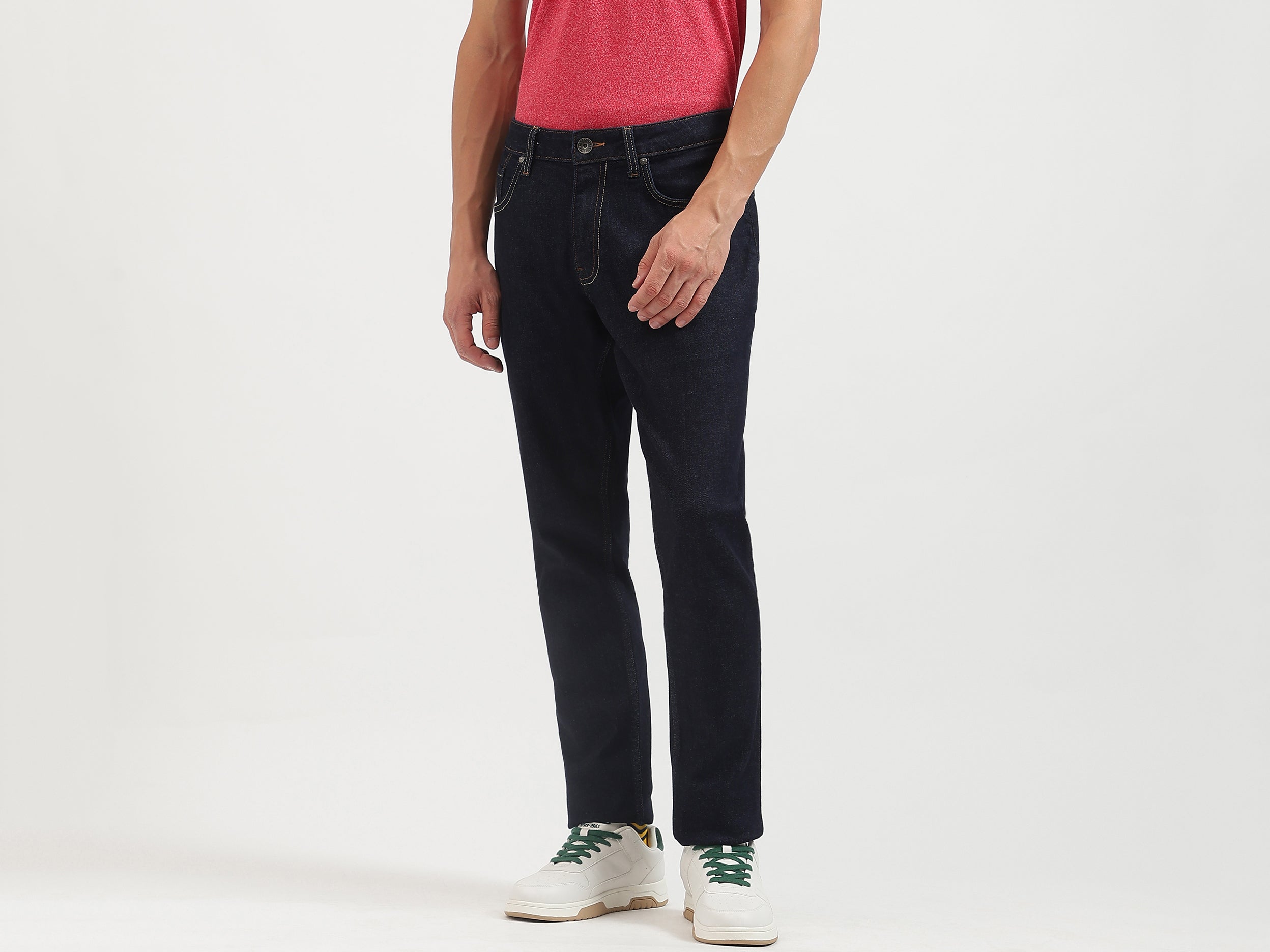 Solid Tapered Fit Jeans