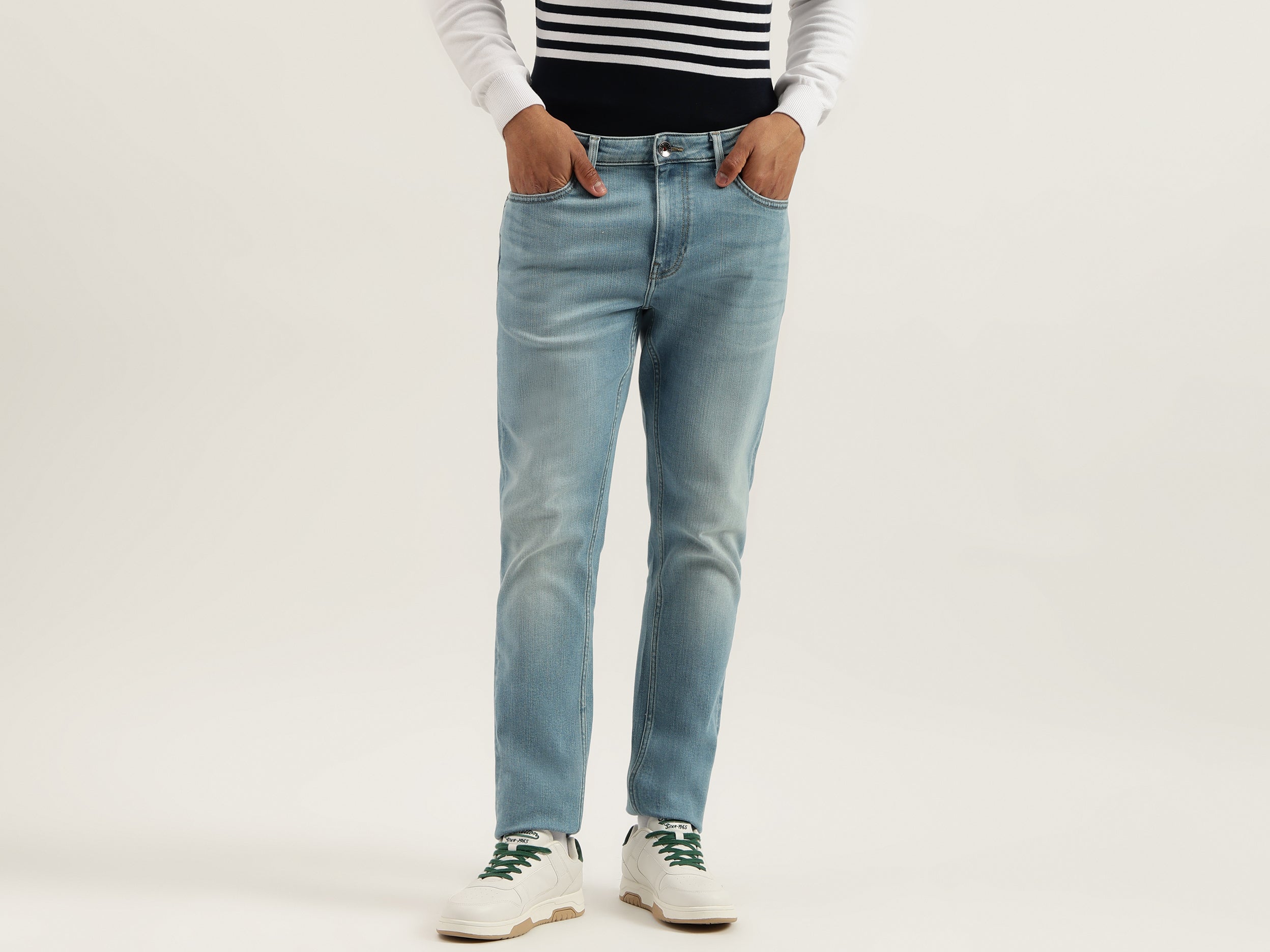 Solid Skinny Fit Jeans