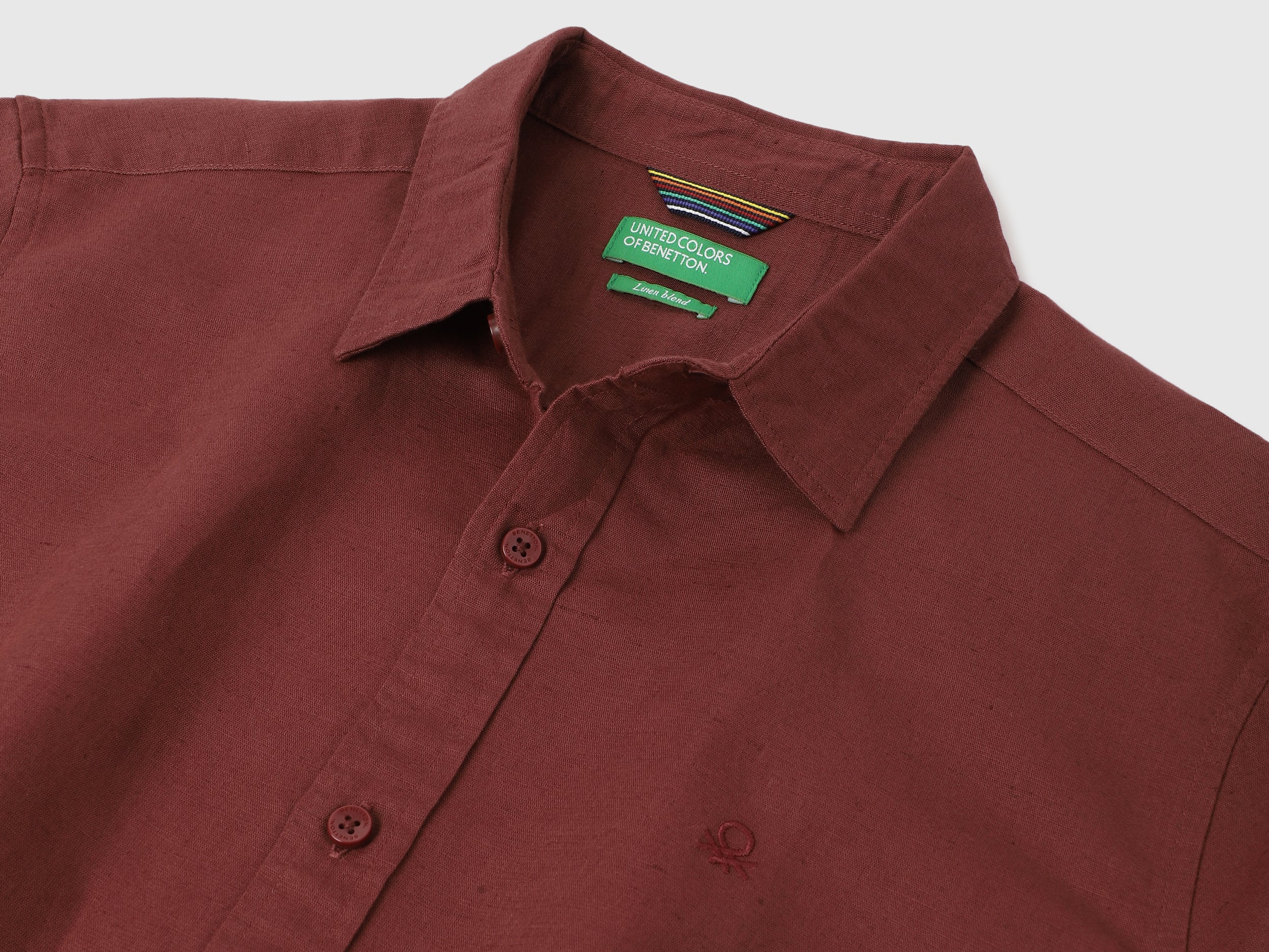 Buy Men's Slim-Fit Spread Collar Solid Shirt Online UCB – United