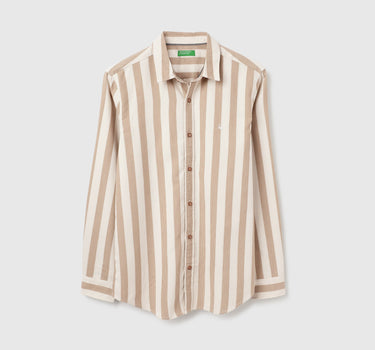 Regular Fit Spread Collar Striped Shirts