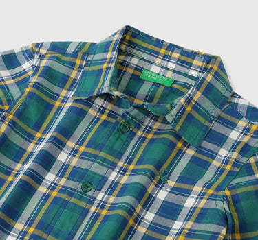 Regular Fit Spread Collar Checkered Shirts