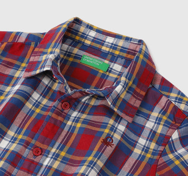 Regular Fit Spread Collar Checkered Shirts