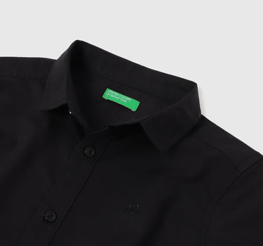 Regular Fit Spread Collar Solid Shirts