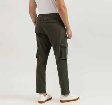 Solid Relaxed Fit Cargo Pant