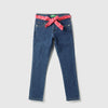 Girls Solid Slim Fit Basic Denim Jeans With Printed Belt