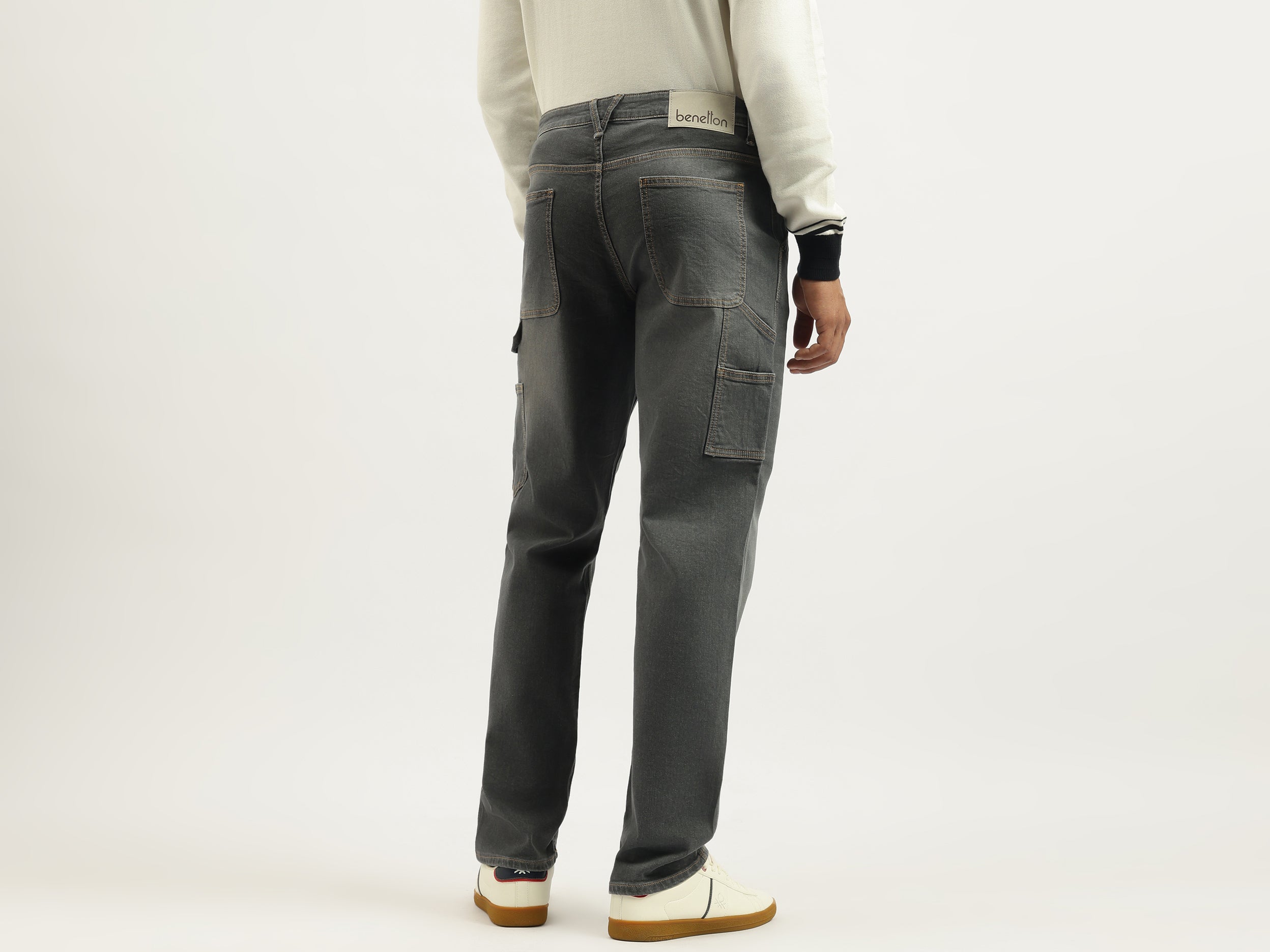 Solid Carpenter Fit Jeans – United Colors of Benetton Store