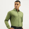 Men Slim Fit Spread Collar Solid Shirt