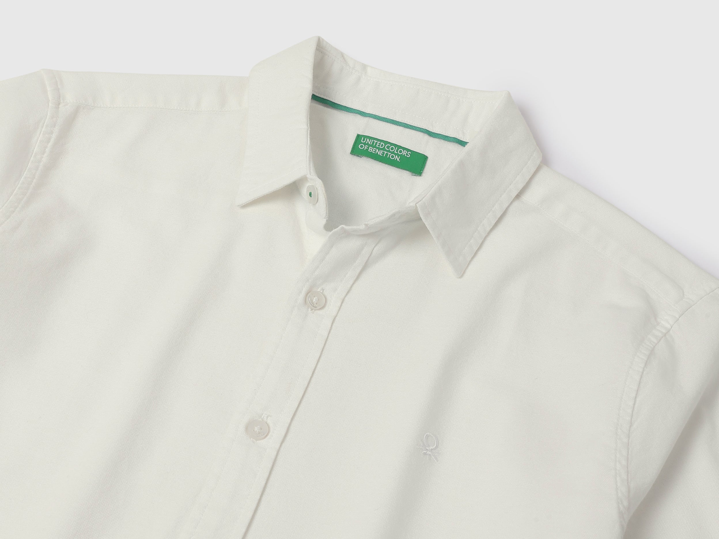 dress shirt collar tape 6 rolls Self-Adhesive Collar Protector,Sweat Pads Shirt Collar Tape Disposable Shirt Neck Liner Sticker Against Sweat Stain Sweat Absorbent Collar Liners Pads