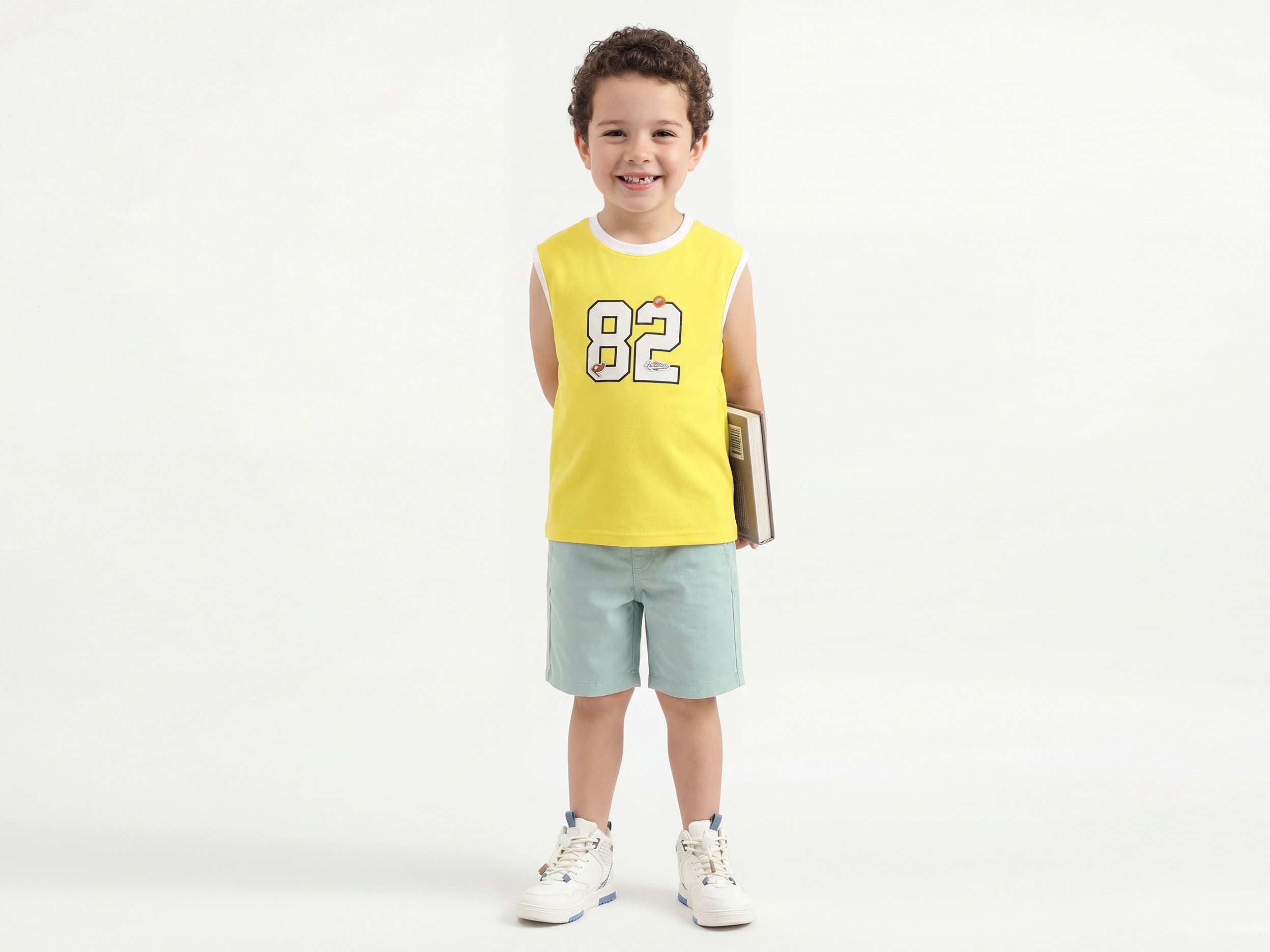 Boys Regular Fit Solid Mid Rise Shorts