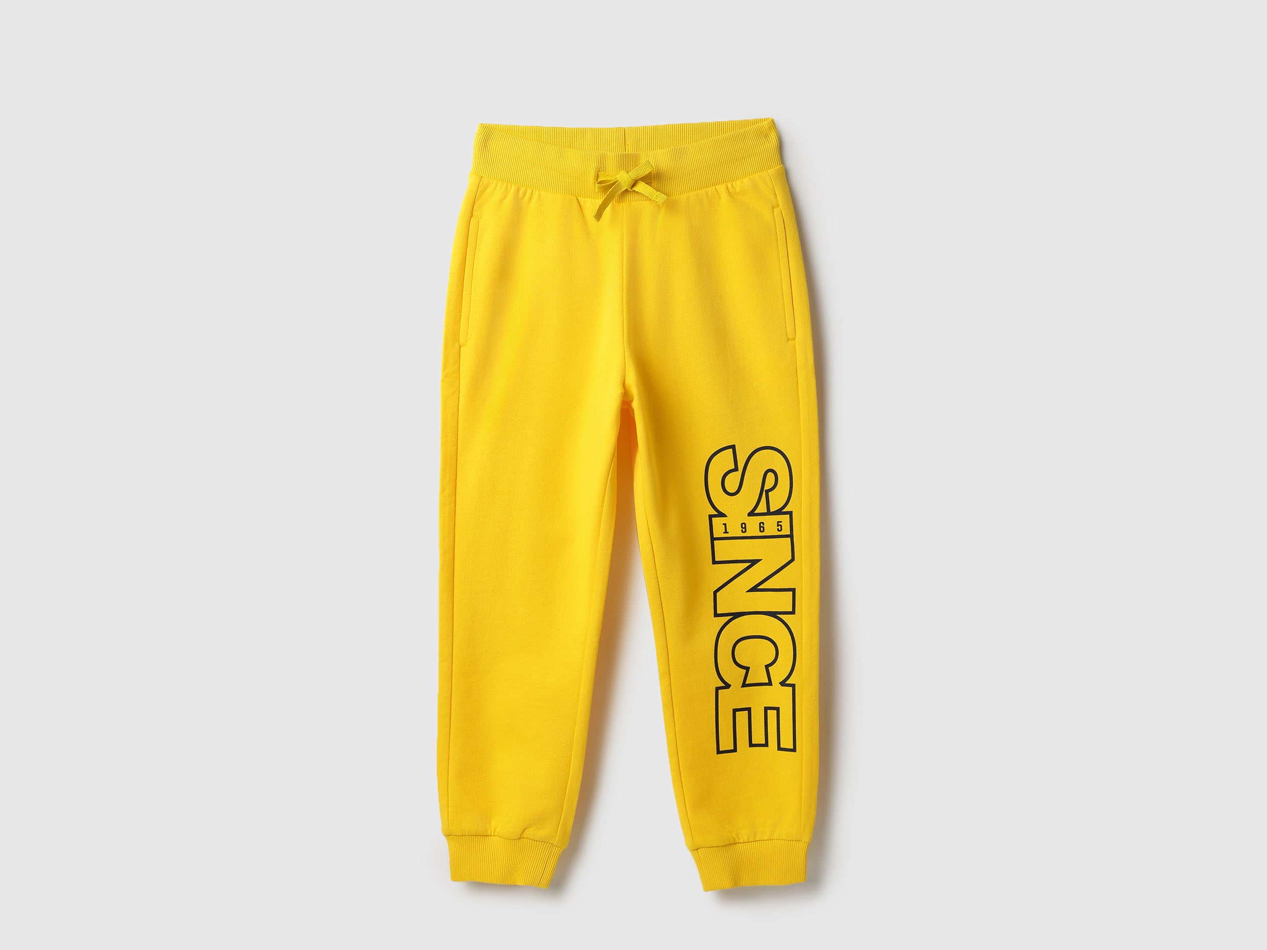 Boys Regular Fit Mid Rise Joggers