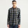 Men's Regular Fit Spread Collar Checked Shirts