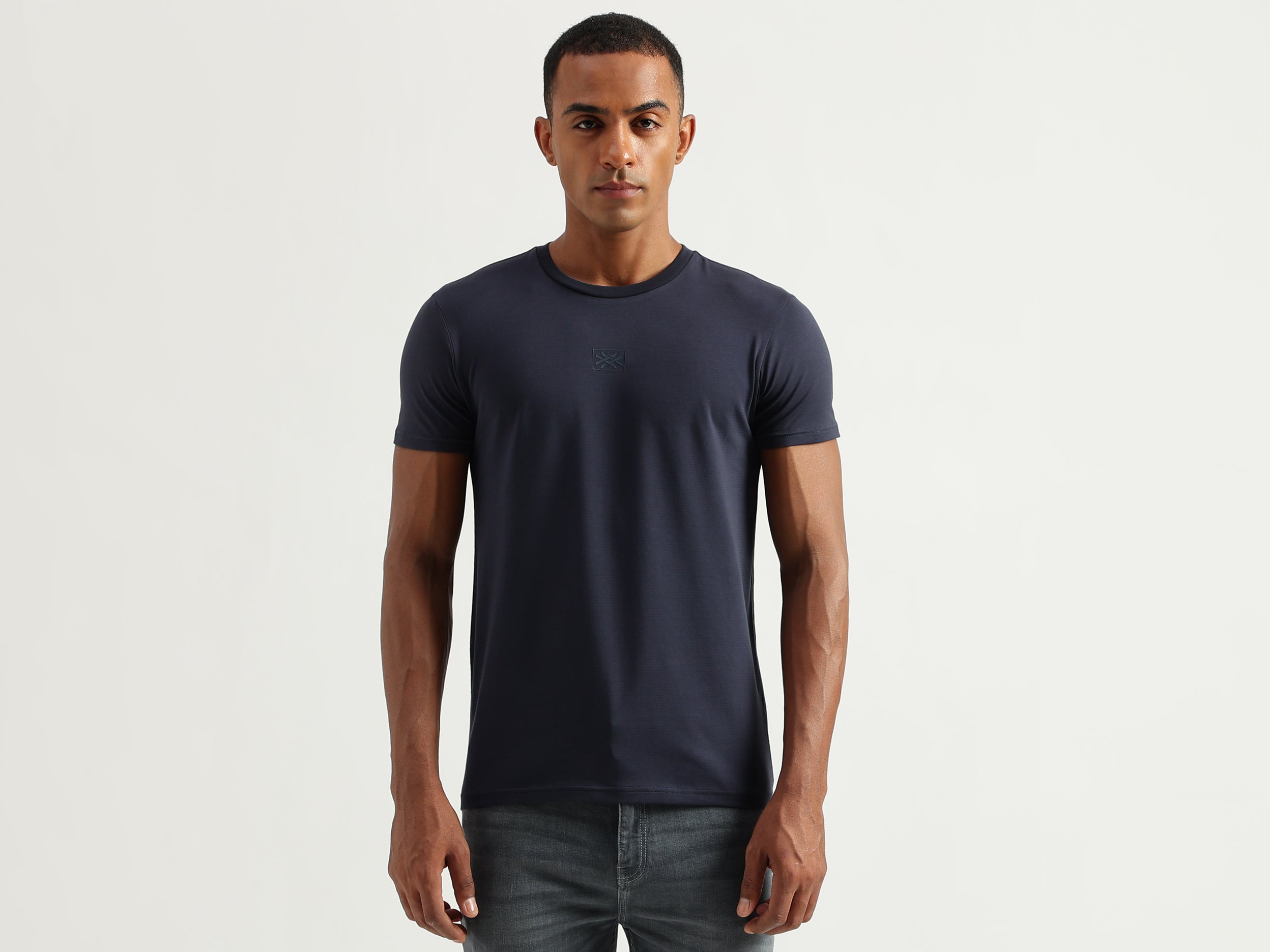 Men's Regular Fit Round Neck Solid Tshirts