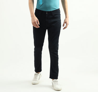 Men Solid Carrot Fit Jeans