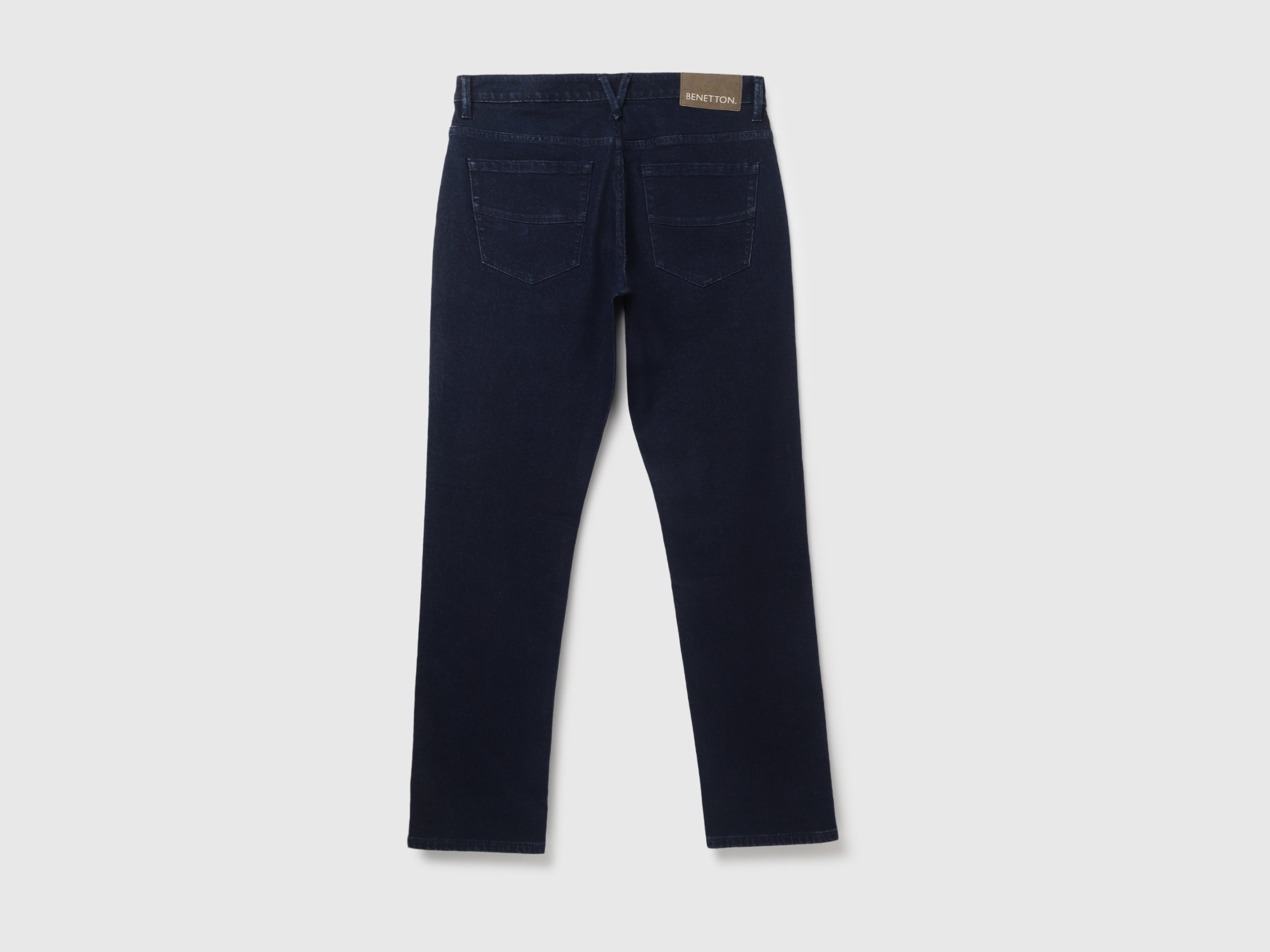 Slim Straight Fit Solid Men's Jeans – United Colors of Benetton Store