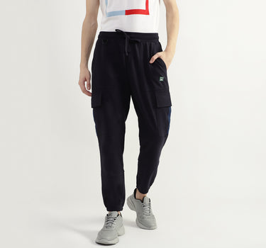 Men Solid Regular Fit Joggers