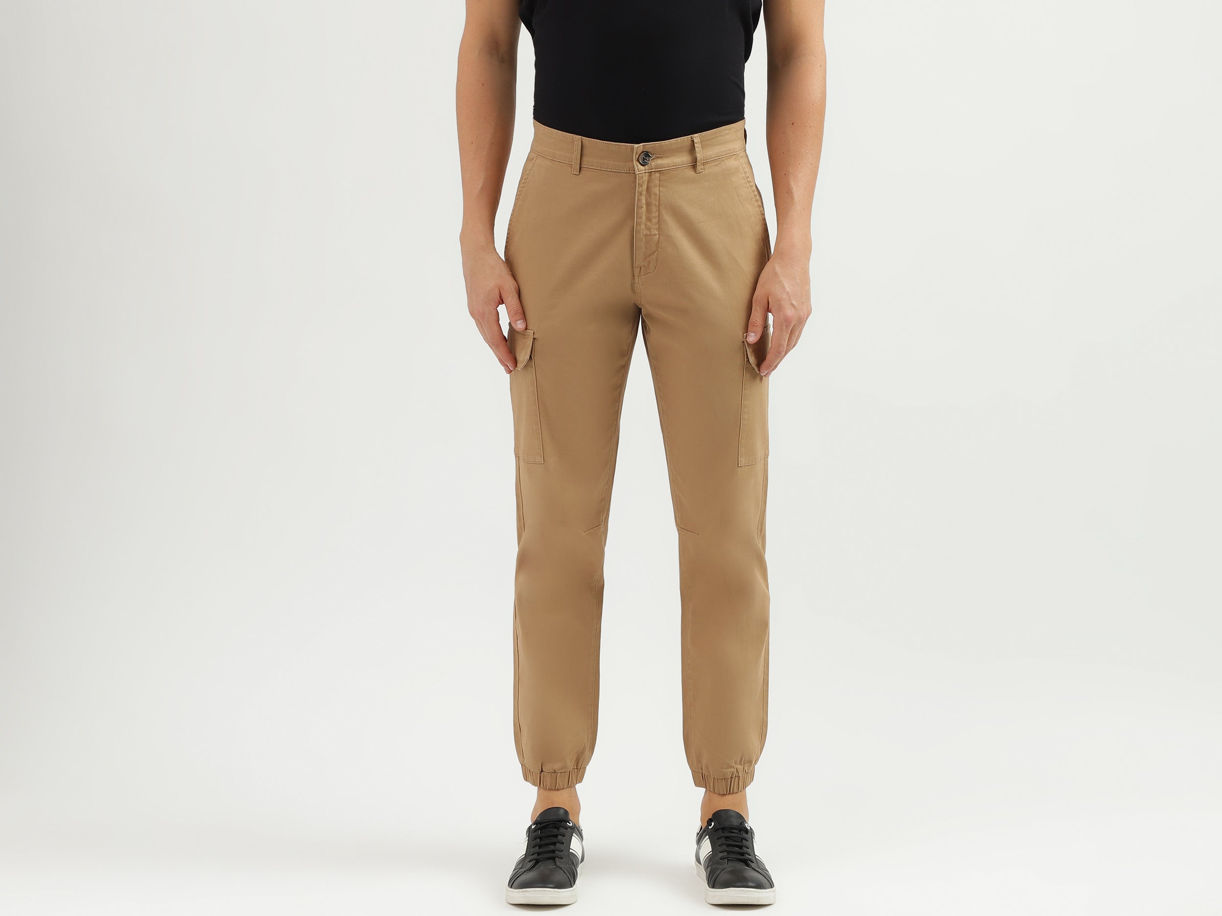 Men's Solid Jogger Fit Trousers with Button Closure