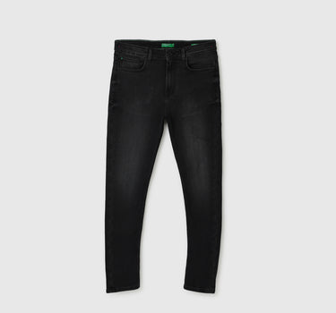 Men Solid Carrot Fit Jeans