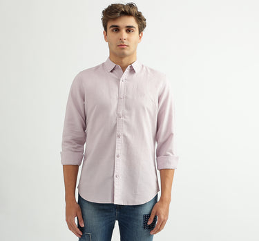 Men Solid Spread Collar Shirt