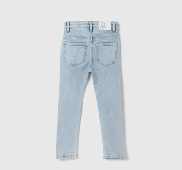 Boys Solid Carrot Fit Jeans