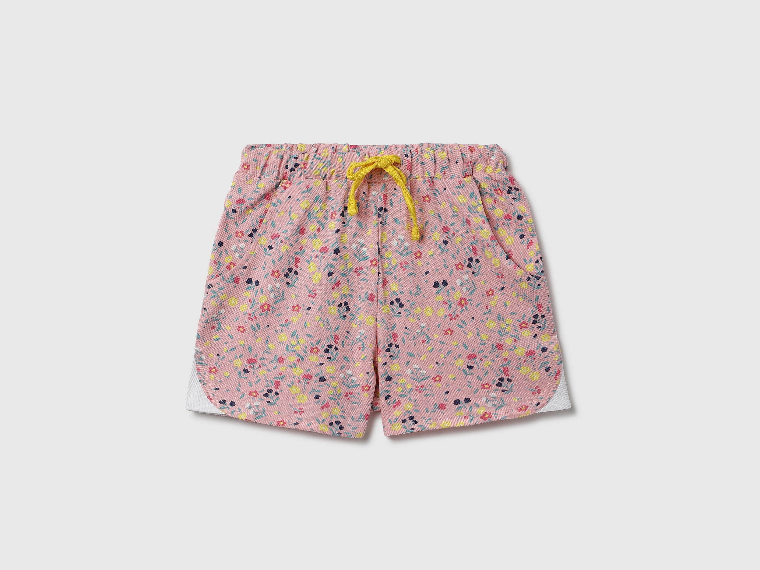 Floral Printed Regular Fit Shorts