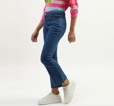 Women Solid Bootleg Jeans