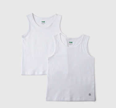 Pack of 2 Regular Fit Round Neck Solid Colour Vest