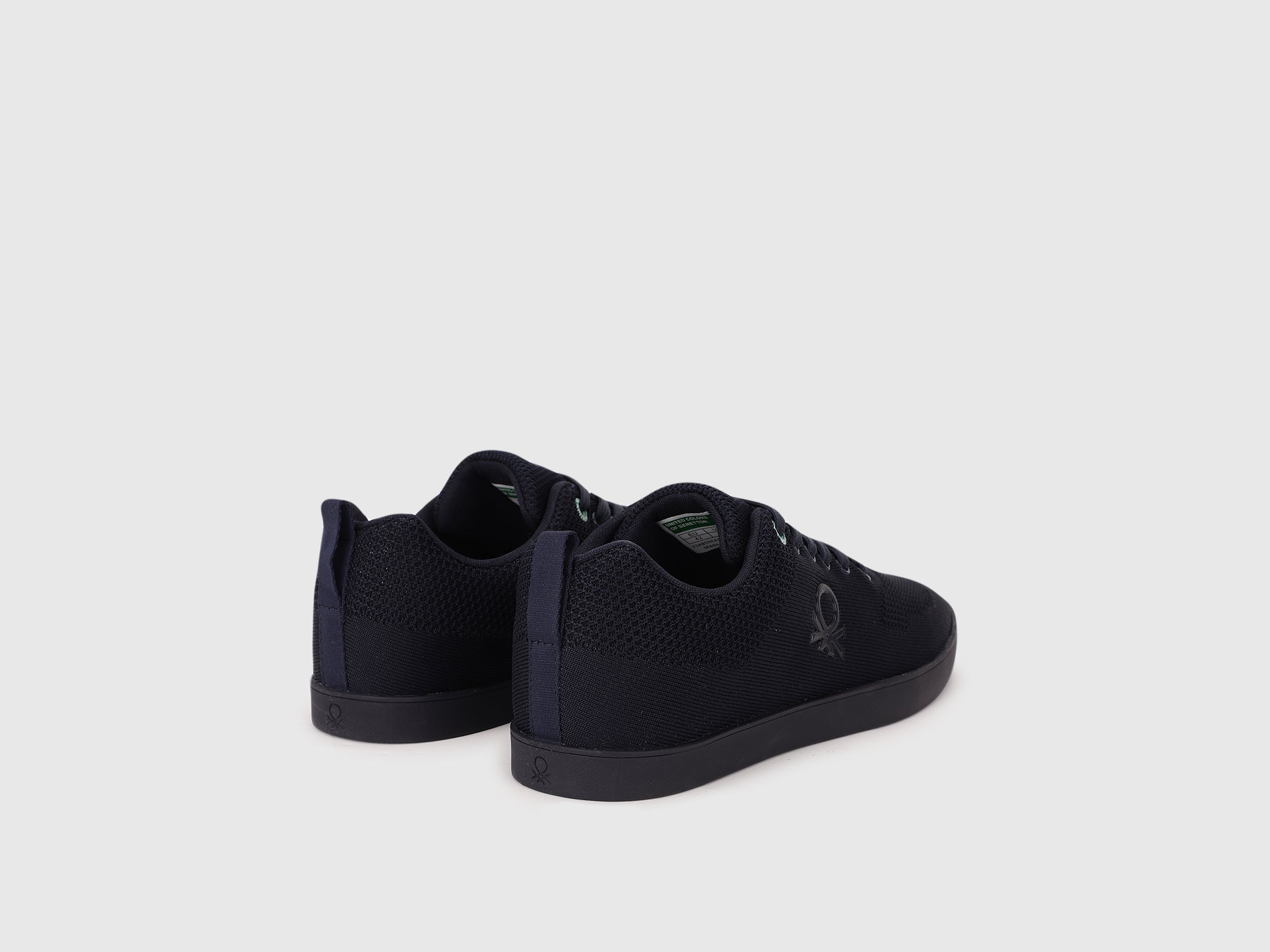 Patterned Lace-Up Sneakers – United Colors of Benetton Store