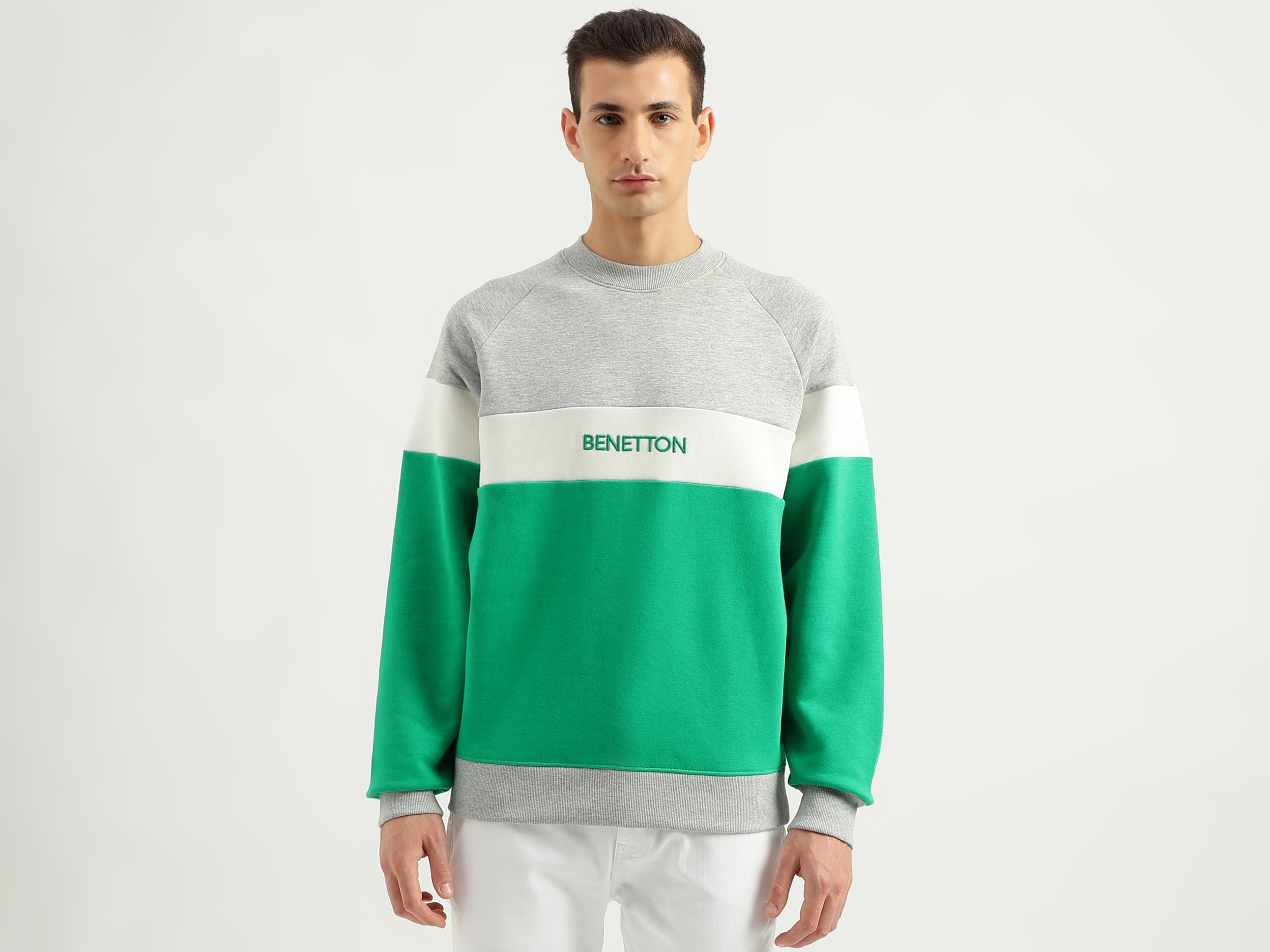 Men's Boxy Fit Round Neck Color Block Sweatshirt