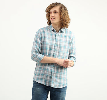 Men Checked Spread Collar Shirt