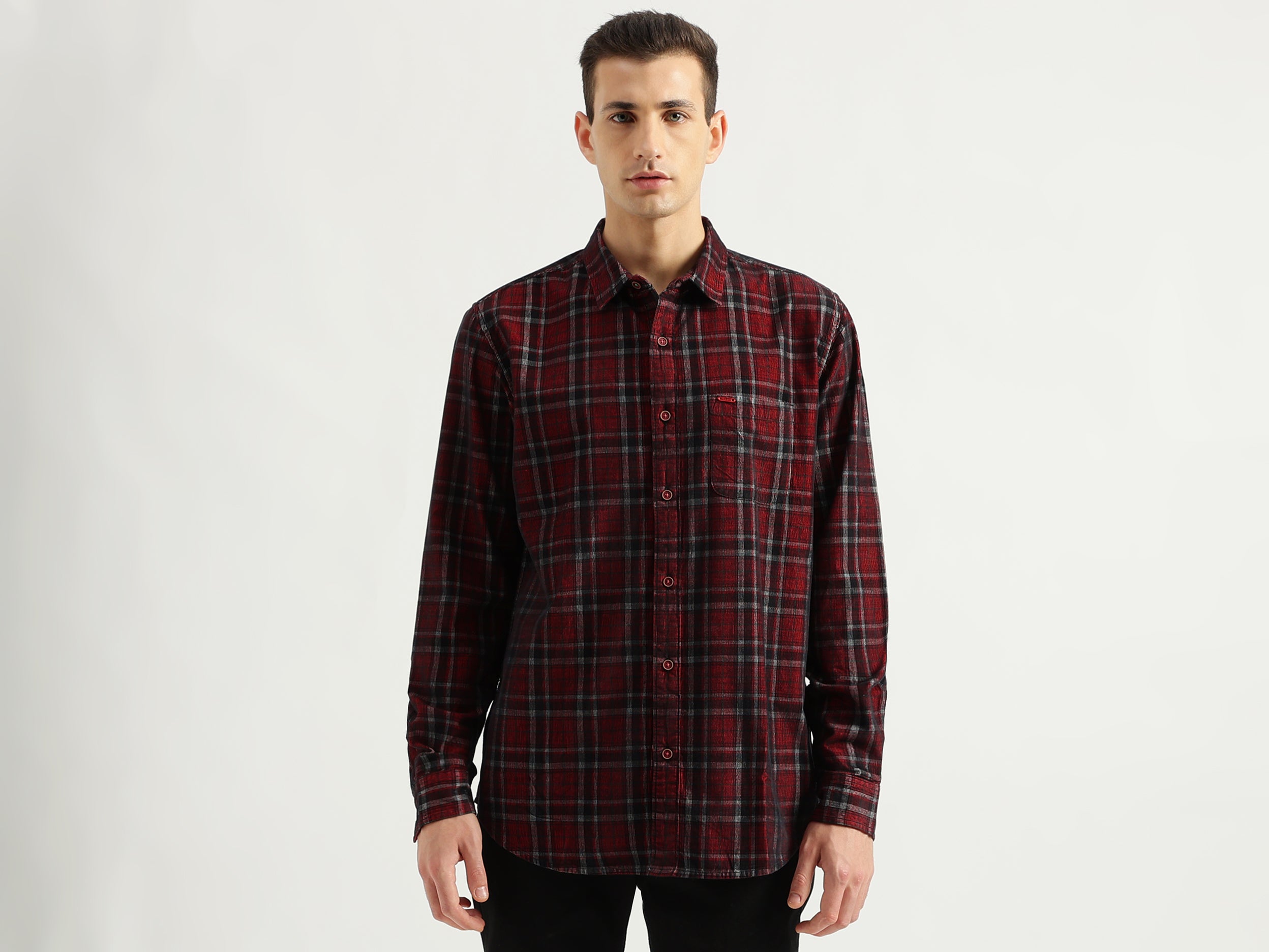 Men's Regular Fit Spread Collar Checked Shirts