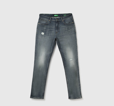 Solid Mid Rise Slim Straight Jeans