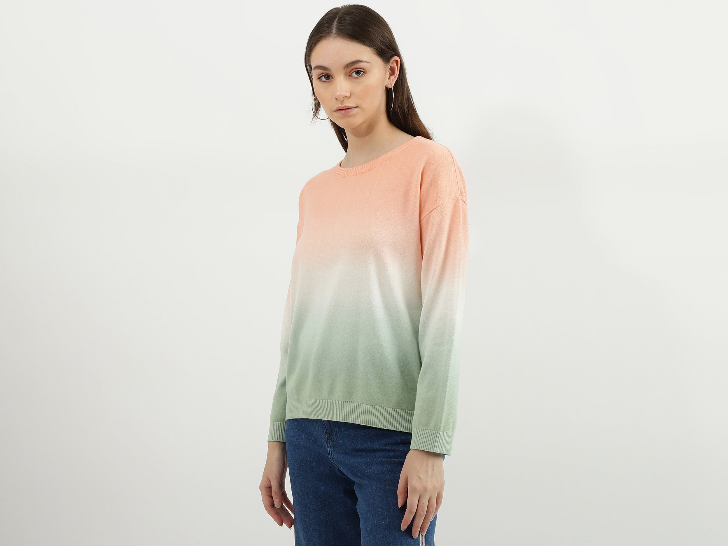 Women Ombre Round Neck Sweatshirt - Main Image