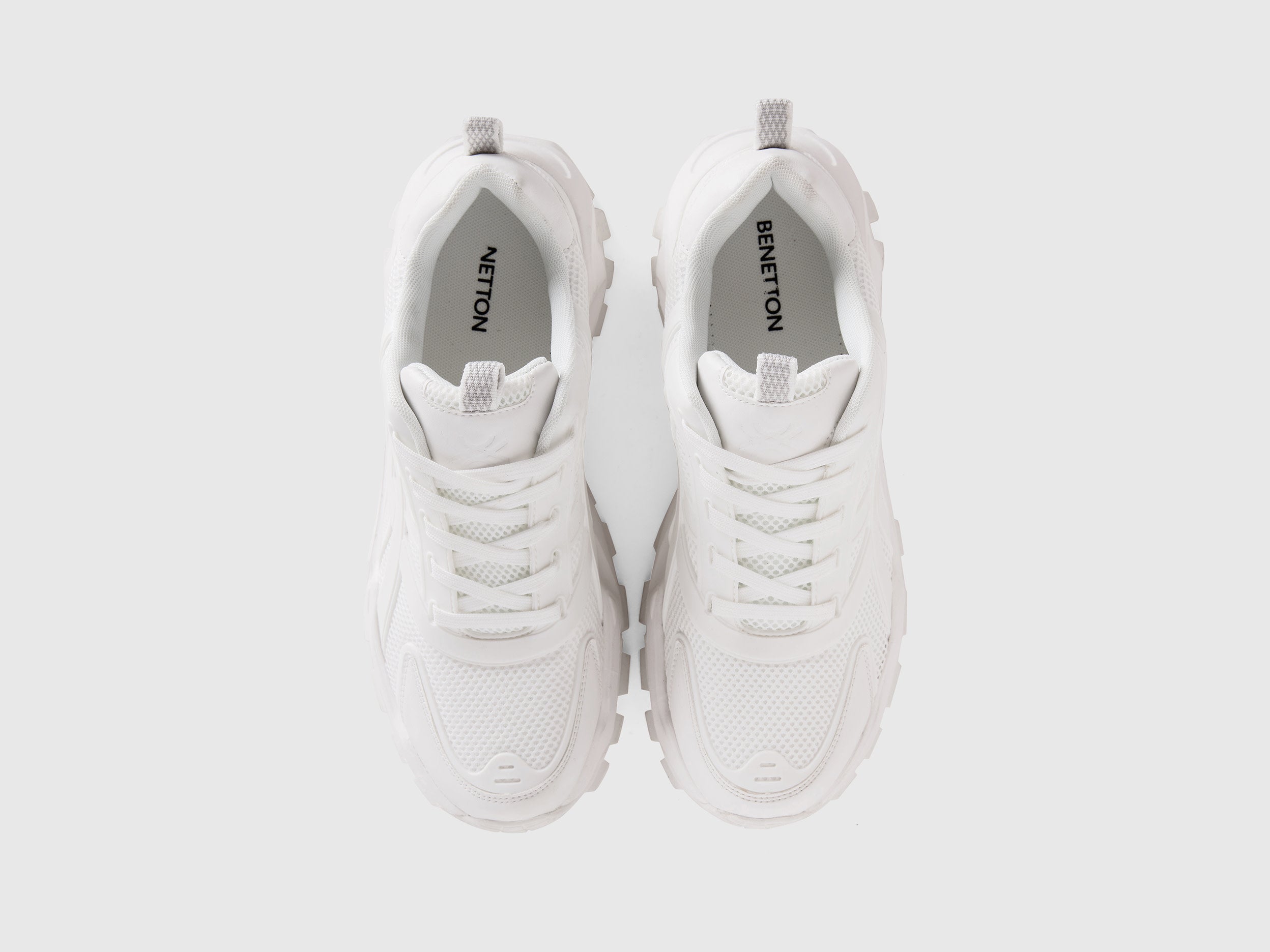 WHITE RUNNING SNEAKERS – United Colors of Benetton Store