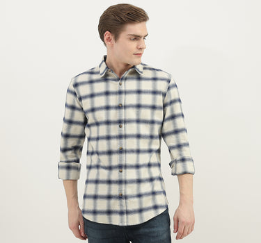 Men Checked Spread Collar Shirt