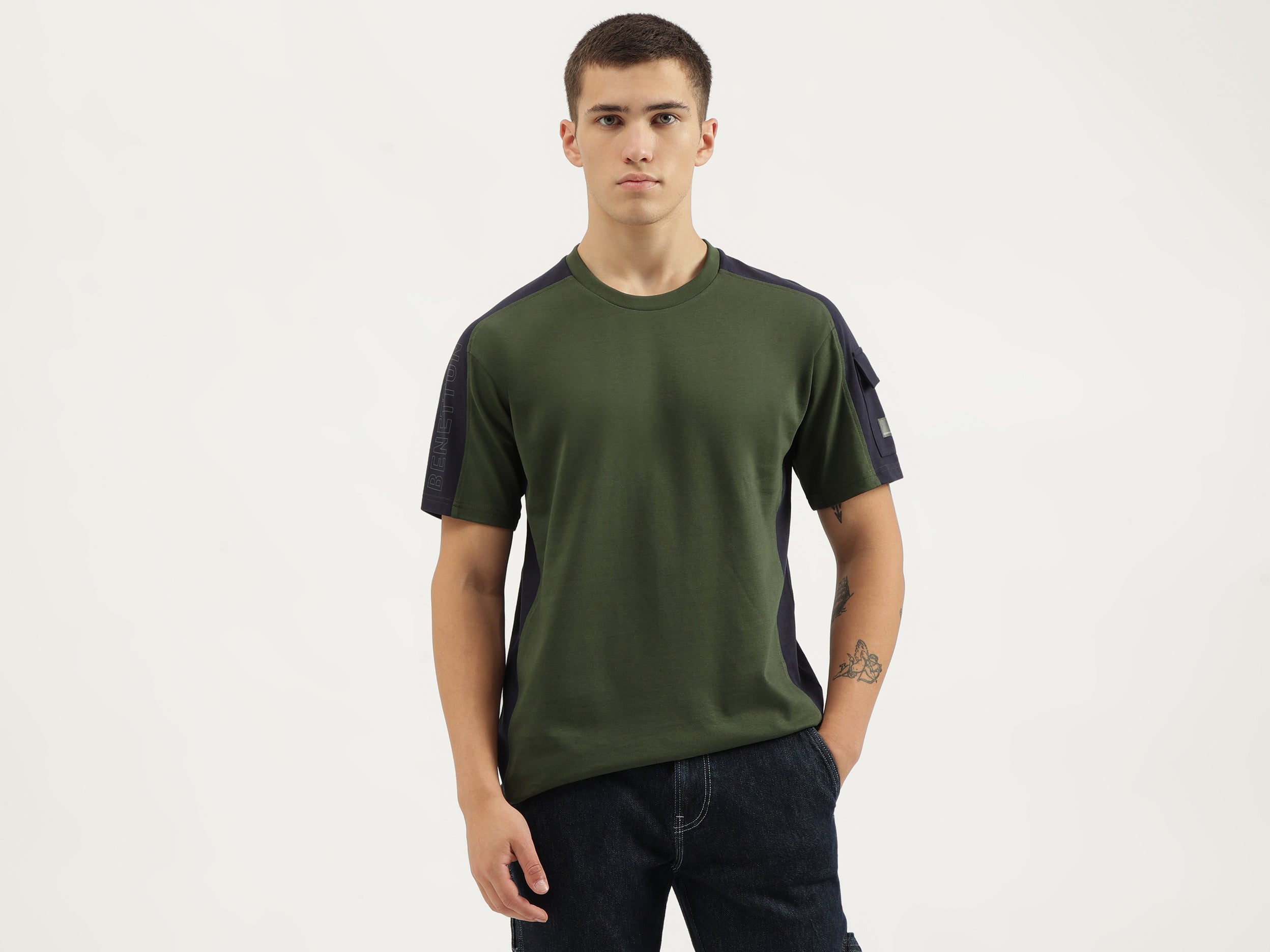 Boxy Fit Round Neck Color Block T-shirts